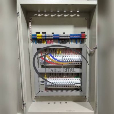 تابلو برق یو پی اس ( UPS ) - طراحی ، ساخت و مونتاژ و فروش تابلو برق های صنعتی - جهت خرید تابلو برق با ما تماس بگیرید 